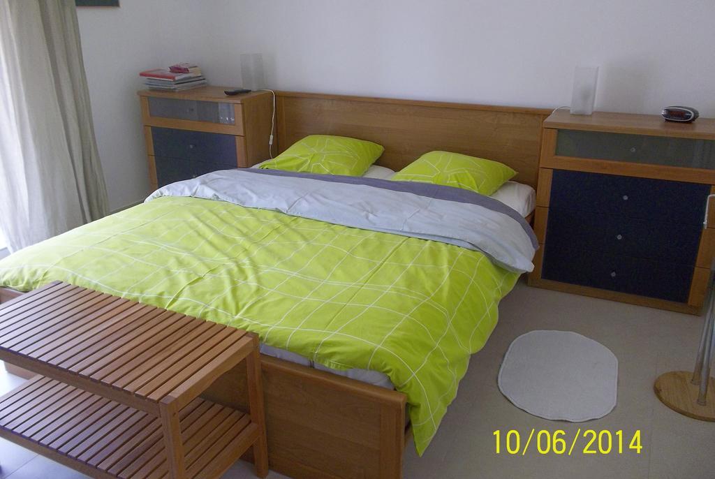Maprovencale Bed and Breakfast Les Arcs-sur-Argens Δωμάτιο φωτογραφία