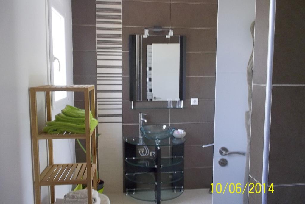 Maprovencale Bed and Breakfast Les Arcs-sur-Argens Δωμάτιο φωτογραφία
